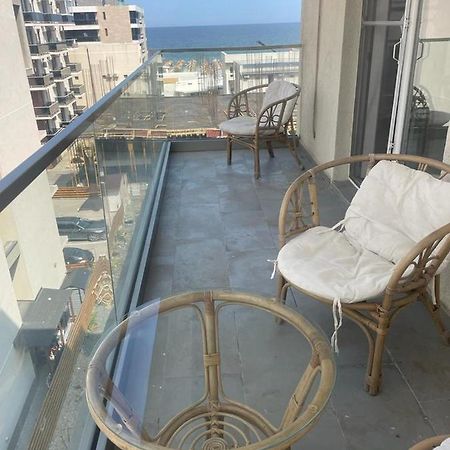 Ini Apartment Alezzi Năvodari Exterior foto